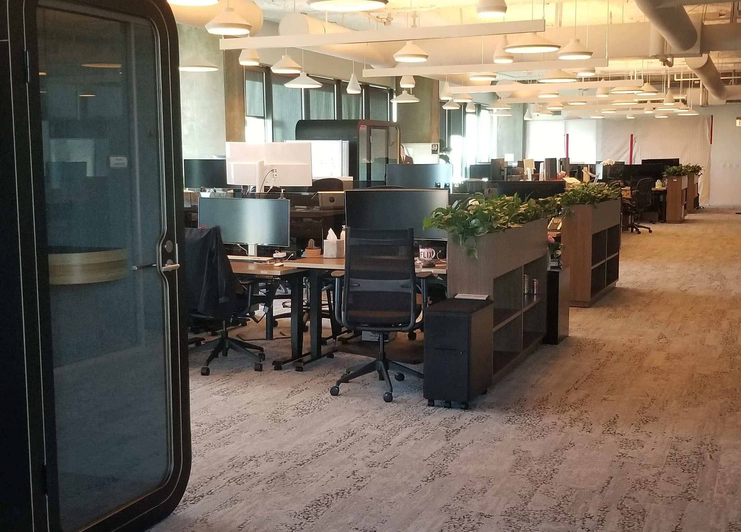 FreeAxez access floor in a tenant fit-out
